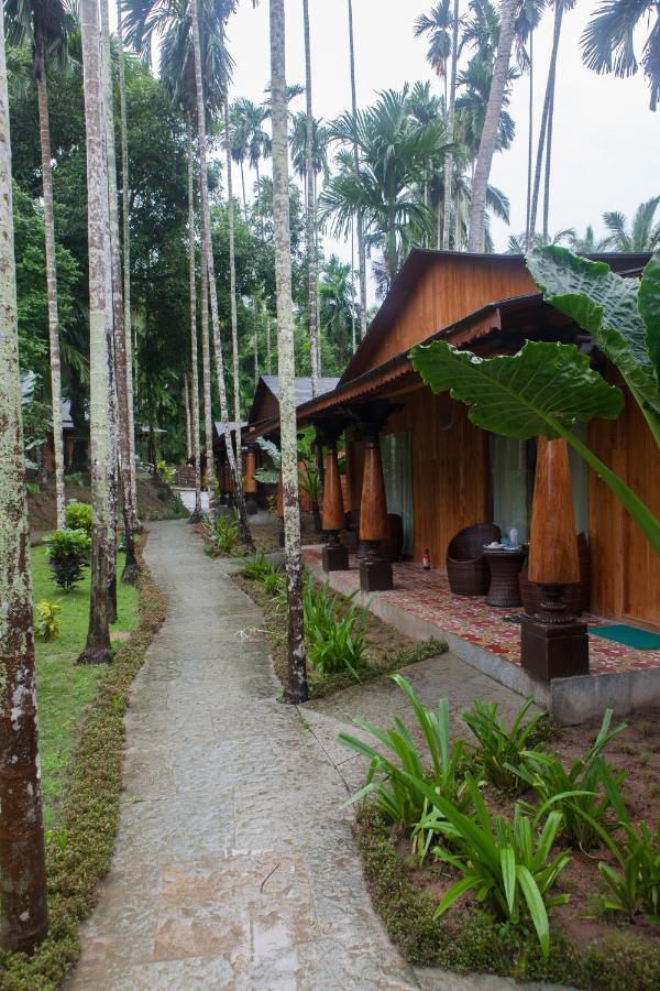 Tsg Blue Resort & Spa Radhanagar beach Exterior foto