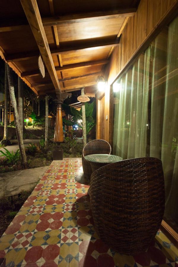 Tsg Blue Resort & Spa Radhanagar beach Exterior foto