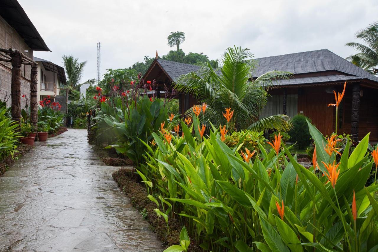 Tsg Blue Resort & Spa Radhanagar beach Exterior foto