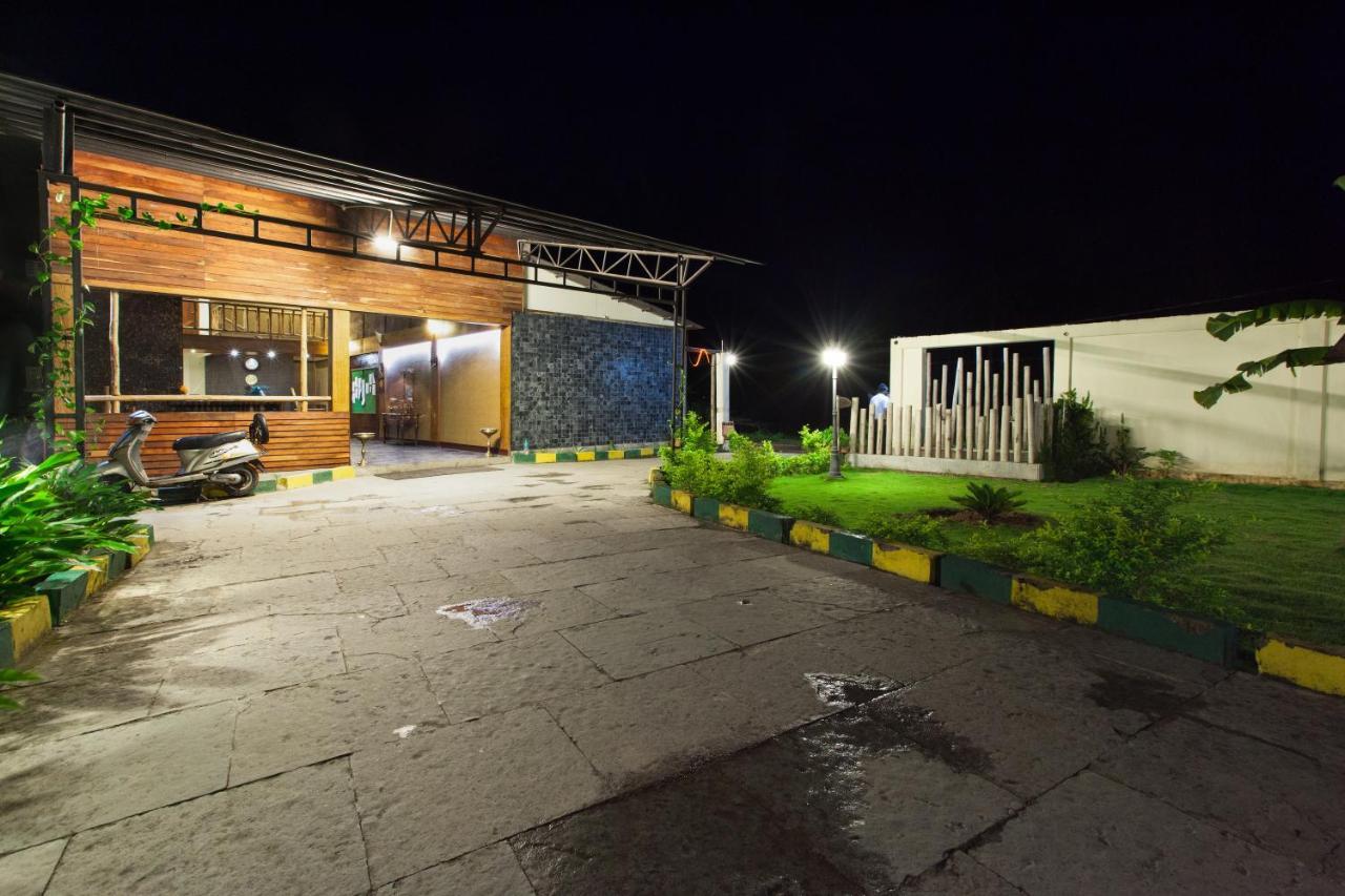 Tsg Blue Resort & Spa Radhanagar beach Exterior foto